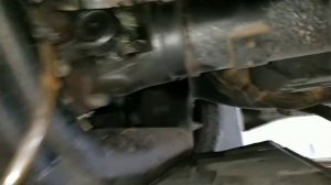 Coolant change on Lexus GX470 Слив антифриза Lexus GX470 из дренажа блока цилиндров.