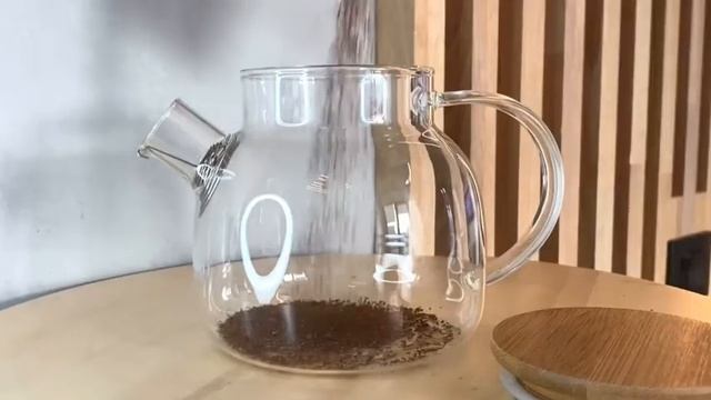 Стеклянный заварочный чайник Бочонок 700 мл смотреть онлайн