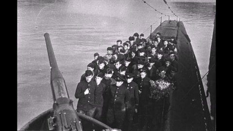 Прощайте скалистые горы.
Канал: Песни военных лет