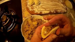 ДАГЕСТАНСКИЕ КУРЗЕ С МЯСОМ БЕЗУМНО ВКУСНЫЕ И СОЧНЫЕ | ВАРЕНИКИ (КОЛДУНЫ) Вареники с мясом рецепт.