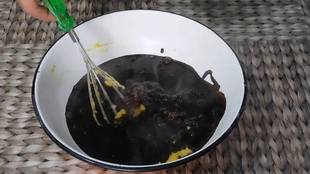 ? Пышный шоколадный бисквит на кипятке. Просто и легко приготовить!