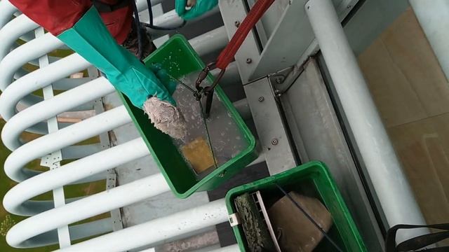 Удаление налета и высолов с окон смотреть онлайн