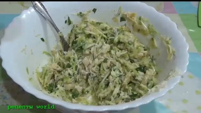 оладьи из курицы сыра и кабачка сытный рецепт