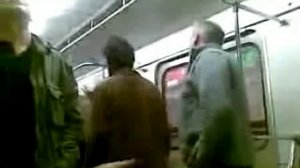 ДРАКА В МЕТРО СТАРУШКИ И ДЕДА