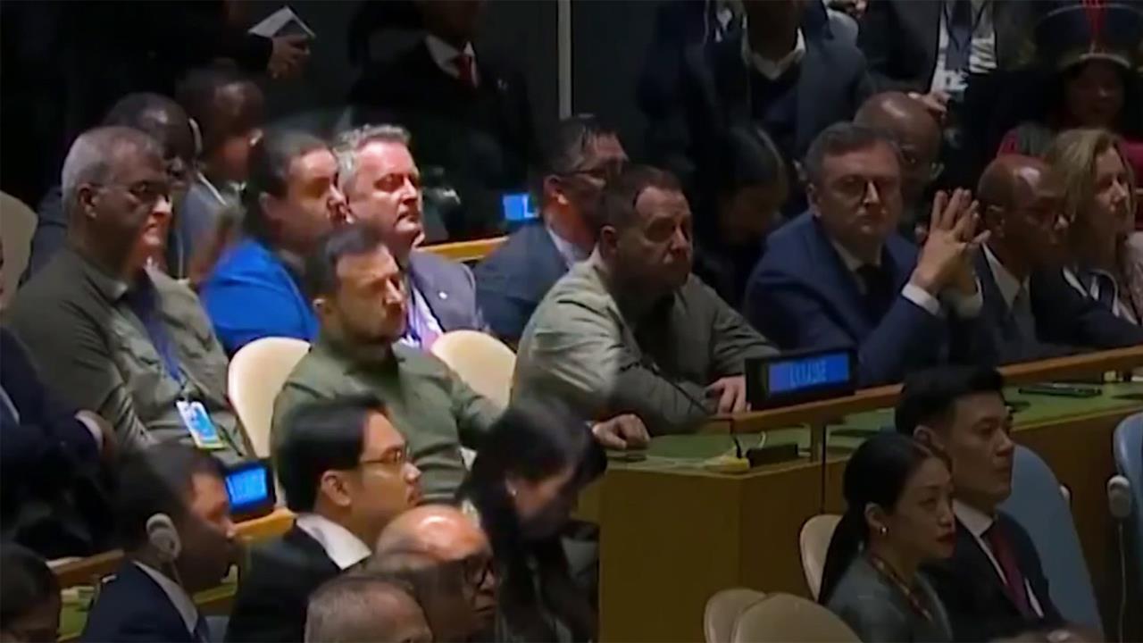 Украинский телеканал показал Зеленского в зале в ходе его выступления в ООН