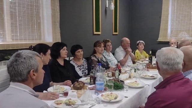 Встреча одноклассников спустя 40 лет в кафе "Кинто "17.06.2023.год. смотреть онлайн