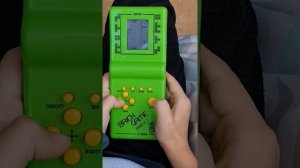 Новая игра в тетрис. Tetris cool. Детская игрушка тетрис. Игры из прошлого. Shorts