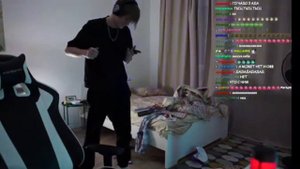 дипинс танцует как глист / момент мо стрима