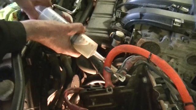 Renault Duster, как прокачать систему сцепления коробки передач смотреть онлайн