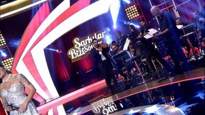 Melek Mosso - BİR KULUNU ÇOK SEVDİM