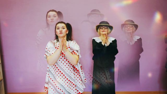 Развлекательная онлайн-программа "Звезды зажигают" смотреть онлайн