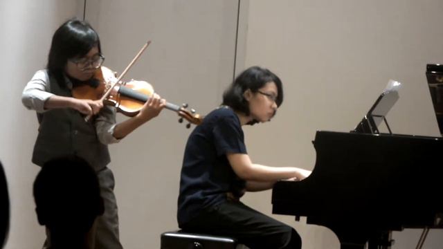 Minuet - Mozart , Suzuki Violin Book 7 смотреть онлайн