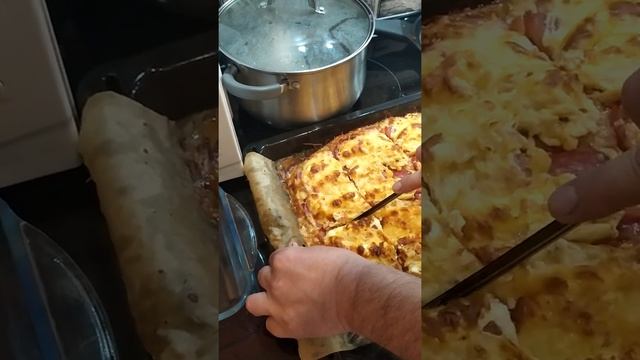 #пицца с колбасой# смотреть онлайн