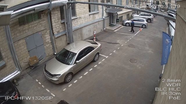 Уличная IP камера 3Mp Dahua DH-IPC-HFW1320S 2 8mm Day смотреть онлайн