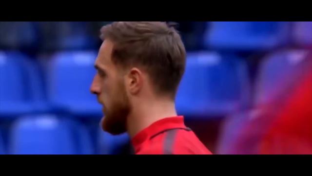 РОНАЛДУ ОКОНЧАТЕЛЬНО РЕШИЛ УЙТИ | ПИКЕ и ШАКИРУ ОБОКРАЛИ смотреть онлайн