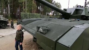 Профессиональный праздник отмечают танкисты