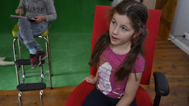 Square Eyes - The perils of too much screen time смотреть онлайн