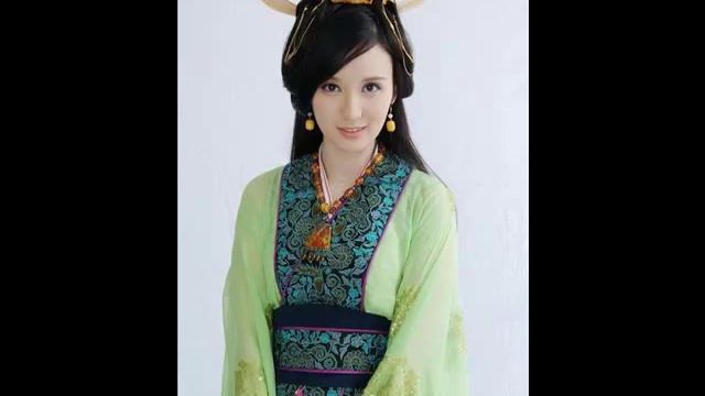 Китайские девушки в традиционных нарядах смотреть онлайн