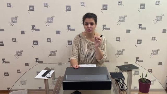 Распаковка и обзор короткофокусного проектора Xiaomi Wemax One смотреть онлайн