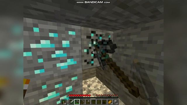 добываю алмазы каменной киркой смотреть онлайн