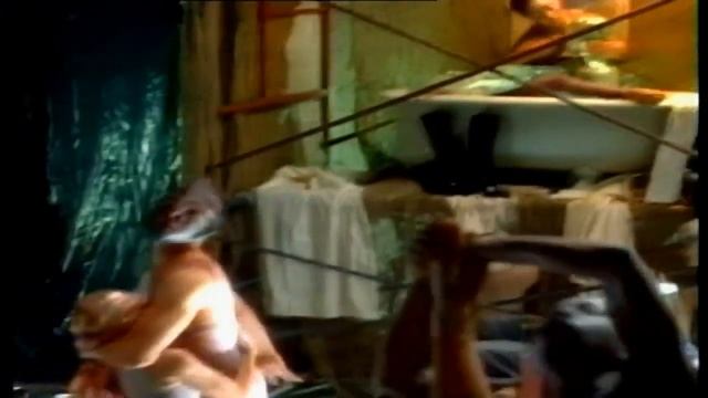 Laura Branigan - Self Control.mp4 смотреть онлайн