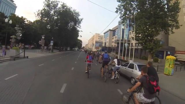 Краснодарская велоночь июль