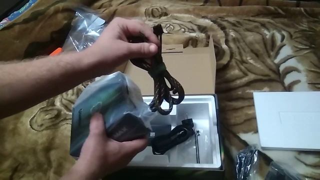 Блок питания GM 700 внешний вид, распаковка. От магазина розетка. смотреть онлайн