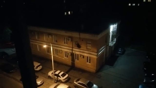 Паук ползет по дому (типа..) смотреть онлайн