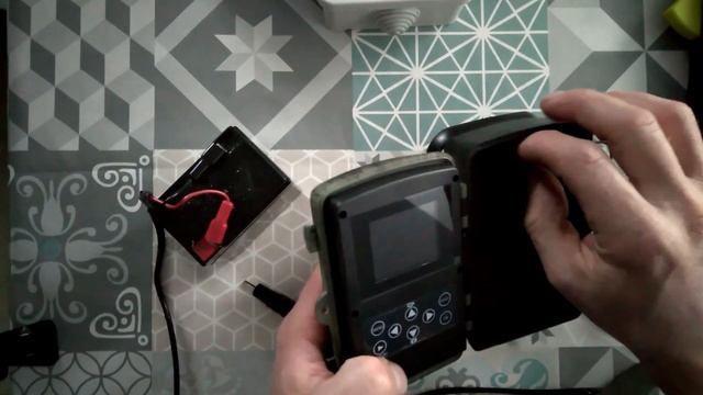 подклюение suntek 810A от кислотного акб 6 вольт смотреть онлайн