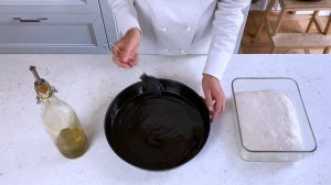 Как и зачем складывать тесто для фокаччи?