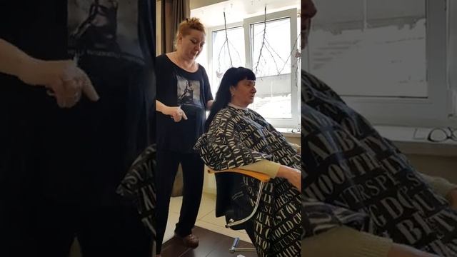 Шок.Коса до пояса.Смена имиджа.Отрезала косу .Бабушке 66 лет.