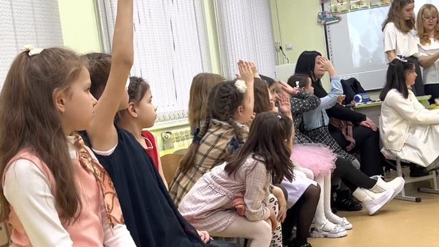 1 «А» - праздник 23 февраля + 8 марта смотреть онлайн