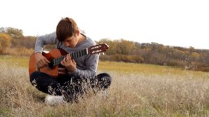 Gorillaz - Feel Good Inc. - fingerstyle guitar cover.
