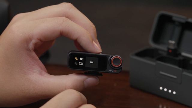 DJI Mic 2｜Receiver Touchscreen Operations смотреть онлайн