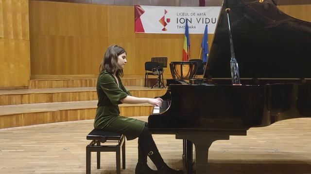 Pirvulescu Maria Eliza   F  Liszt   Hungarian Rhapsody No  3 смотреть онлайн