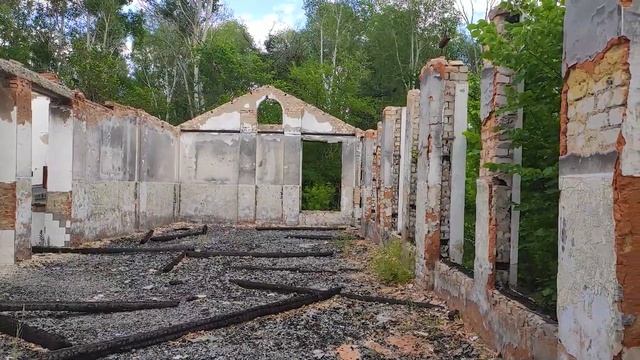 Заброшенный детский лагерь Скворушка смотреть онлайн