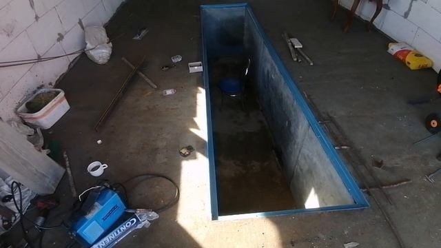 Смотровая яма из плоского шифера