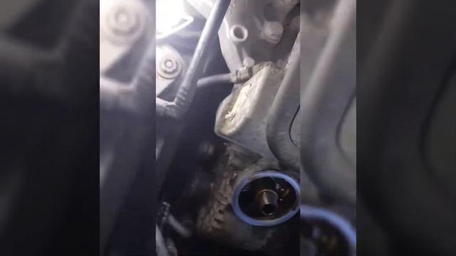 как снять генератор ауди а1(1.4 TFSI САХА) смотреть онлайн