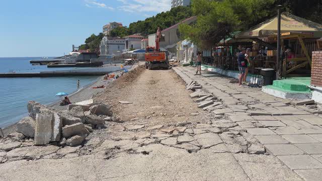 Пляж в Гаспре не узнать. Реконструкция Милютинского парка в Алупке. Крым сегодня. Обстановка в Ялте