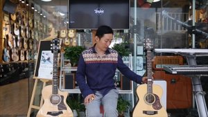 Taylor guitars 612CE vs Maton 808TE FLYMUSIC