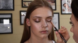 СВАДЕБНЫЙ МАКИЯЖ  / УРОК ПО МАКИЯЖУ / ВИЗАЖИСТ КРАСИТ / МАКИЯЖ НА МОДЕЛИ