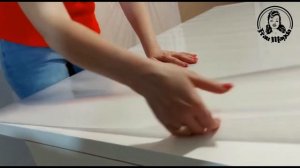 Рельефное гибкое стекло Frau Magda- специально для светлых, глянцевых и стеклянных столов.