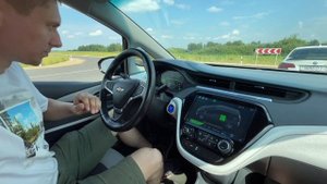 ЭЛЕКТРОМОБИЛЬ CHEVROLET BOLT