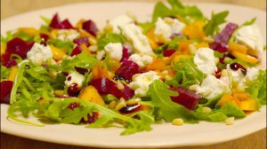 Салат из свеклы и хурмы. Рецепт от Всегда Вкусно.