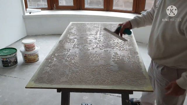 Венецианская штукатурка с применением ТРАФАРЕТА панно "КАМЕННЫЕ ЦВЕТЫ". Подробный мастер-класс ! смотреть онлайн