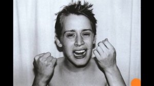 Макалэй Калкин снова снялся в один дома