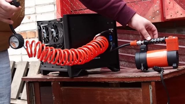 Чистка компьютера, фермы или консоли автомобильным компрессором смотреть онлайн