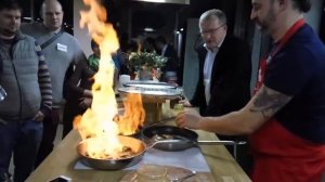 Максим Тарусин, шеф ресторана Живаго - жжот с фуагрой и дистиллятом.