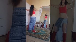 Восточные танцы. Мастер-класс. Разминка