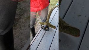 Как ,,зарядить,, леской триммер без снятия катушки.